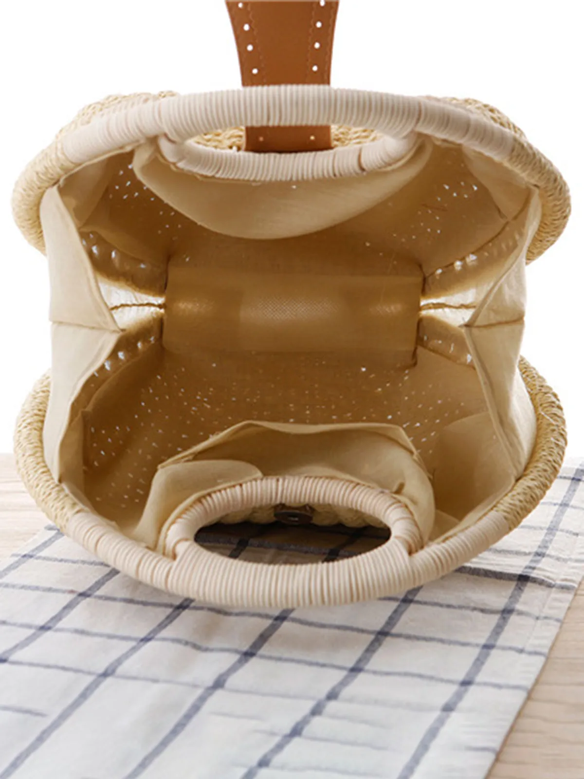 Braided Shell Tote Straw Bag