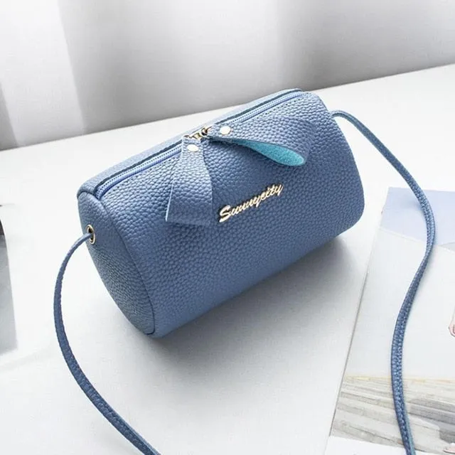 Decent Round Messenger Bag