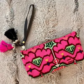 Eliz Neon Zip Puka Clutch Pink