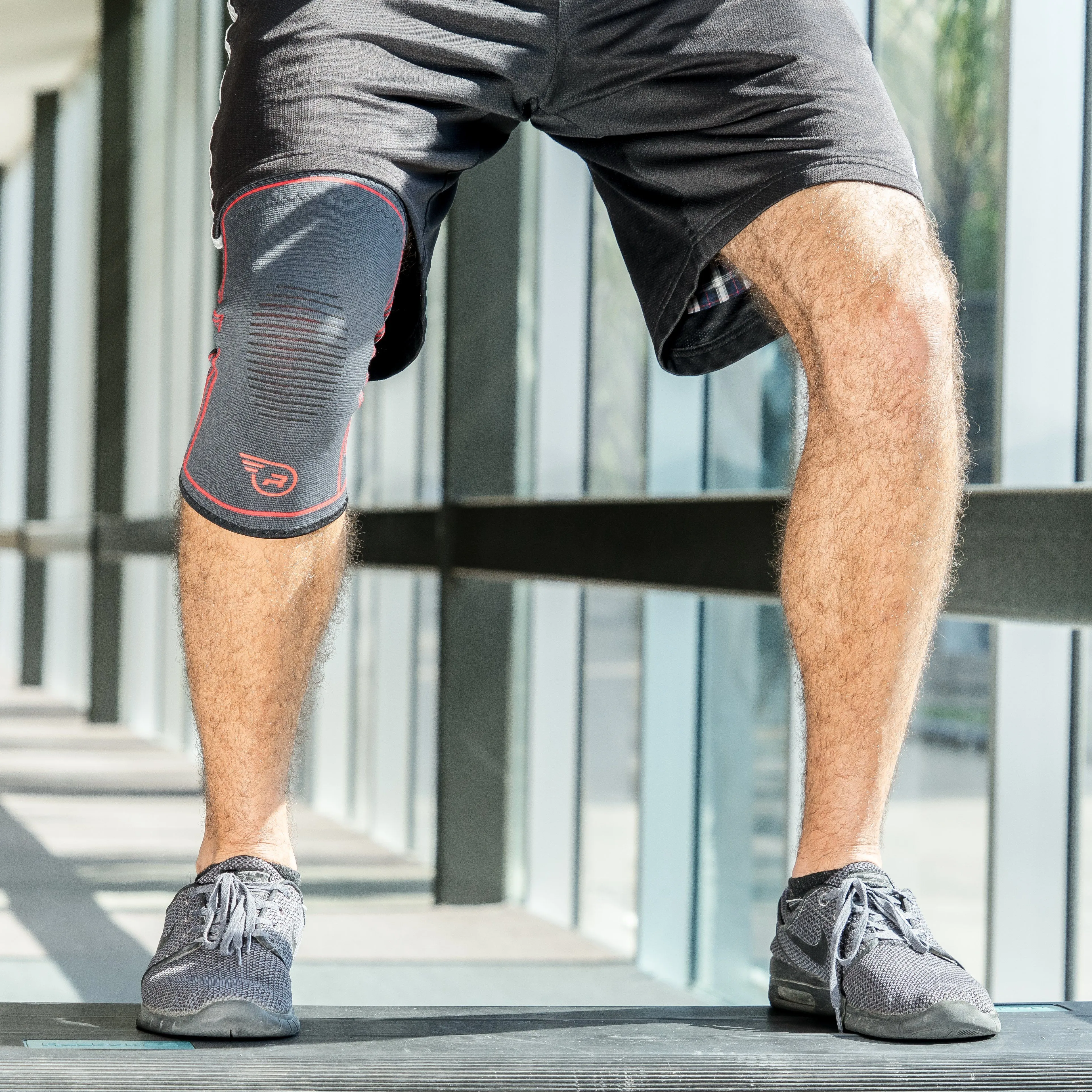 Knee Compression Sleeve (1 Sleeve)