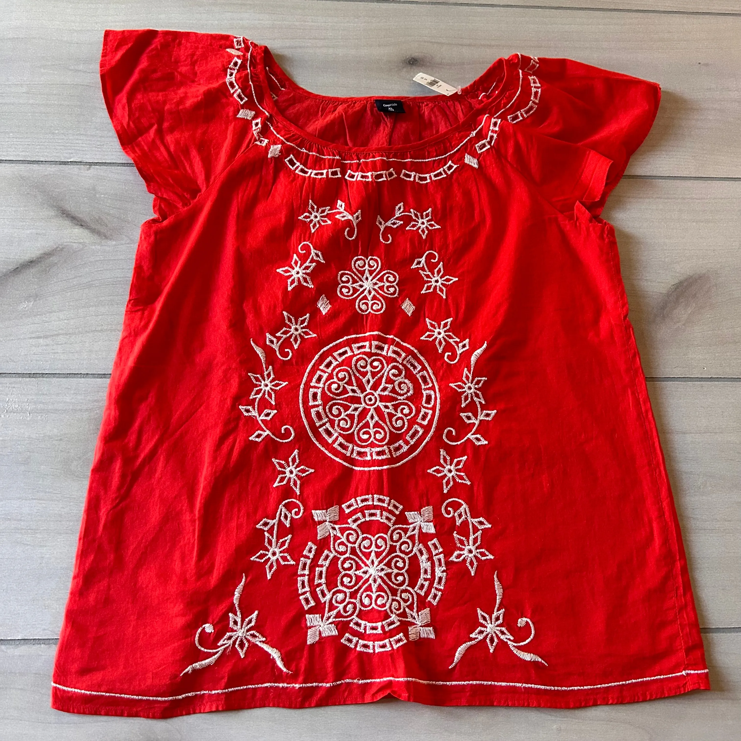 NWT Gap Kids Red and White Short Sleeve Top
