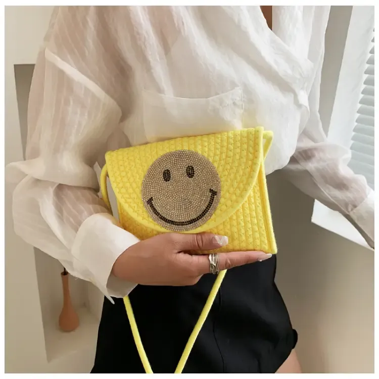 Paziye Smiley Knitted Crossbody Bag