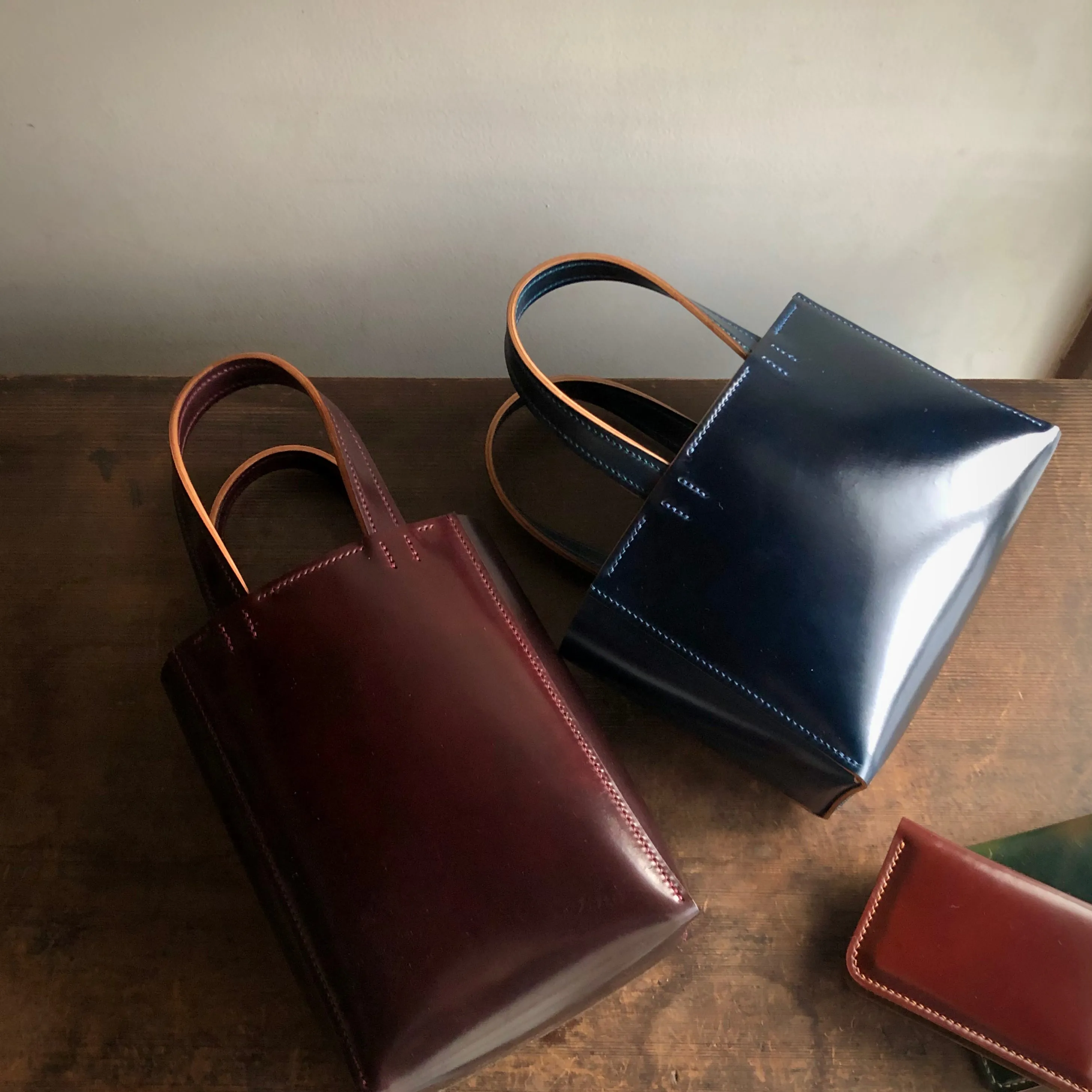 Shell Bag / Mini Tote (Horizontal)【Horween】シェルコードバンのミニトートバッグ(よこ型)
