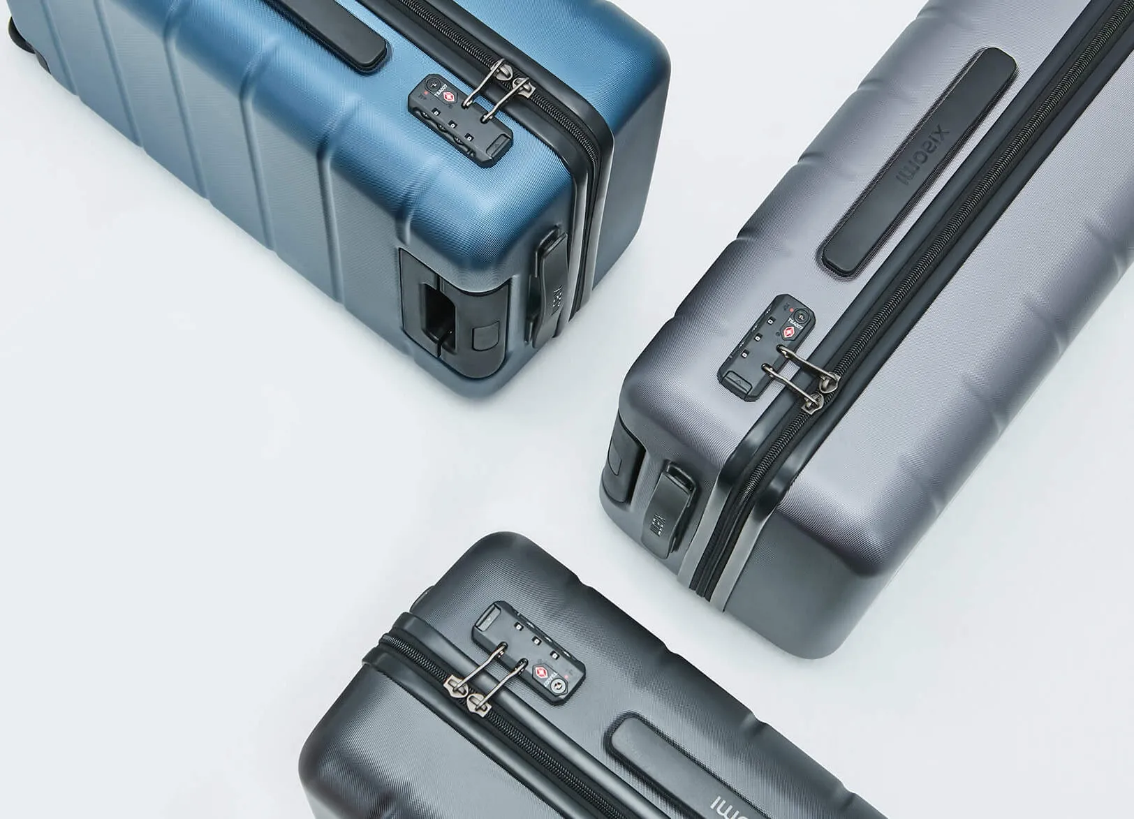 Xiaomi Mi Suitcase Luggage Classic 20" 38L Gray Xna4104gl